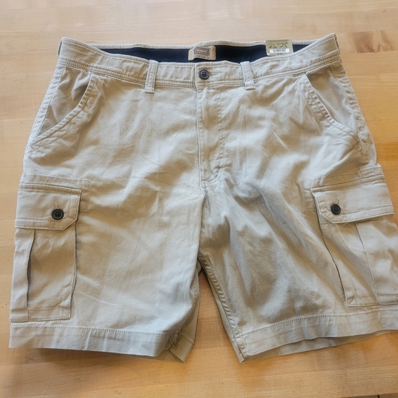 Foundry Mens Cargo Shorts 